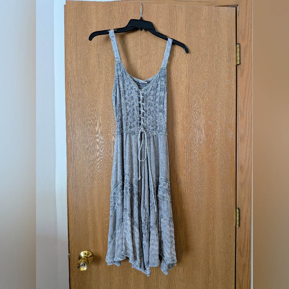 Boho Lace-Up Midi Dress
